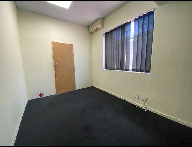 88M² OFFICE TO LET IN PAARDEN EILAND